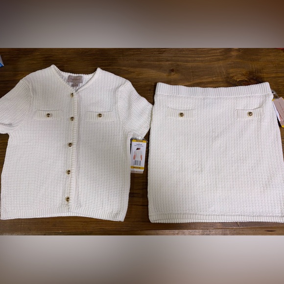 French Connection Dresses & Skirts - French Connection Knit Two-Piece Skirt Set Short Sleeve Cardigan Size M Cream
